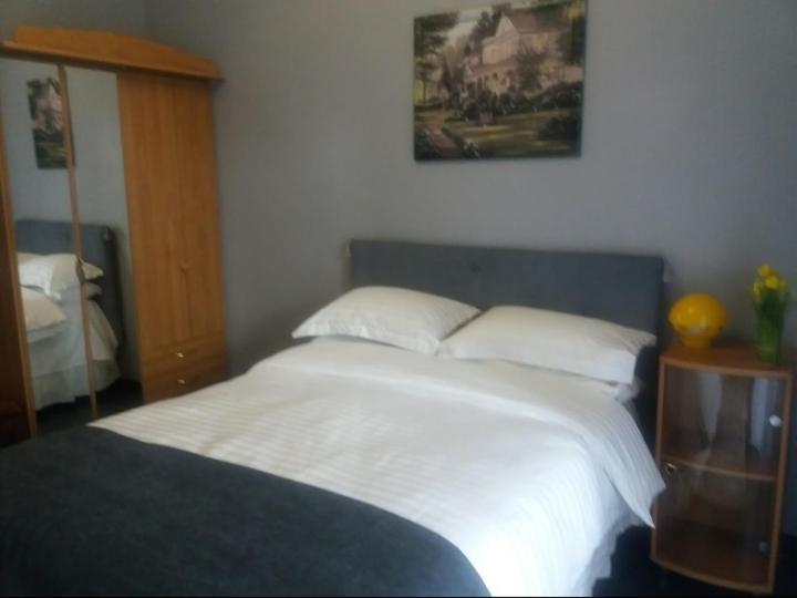 Apartment U Lidii In Center Of Kiev Near Railways Station Bagian luar foto