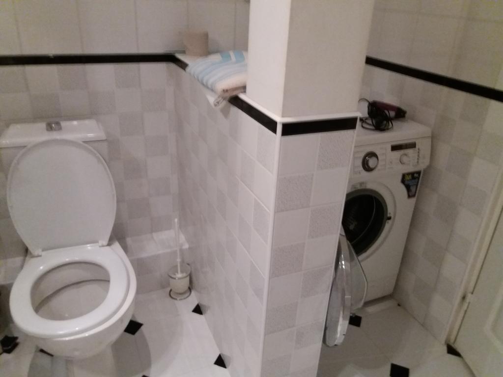 Apartment U Lidii In Center Of Kiev Near Railways Station Bagian luar foto